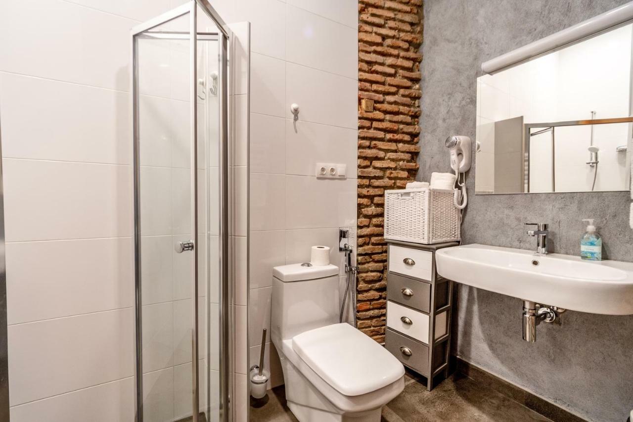 Memoir Hotel Тбилиси Екстериор снимка